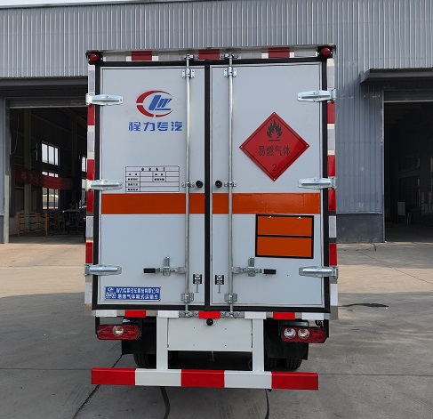 程力威牌CLW5040XRQSH6易燃?xì)怏w廂式運(yùn)輸車公告圖片