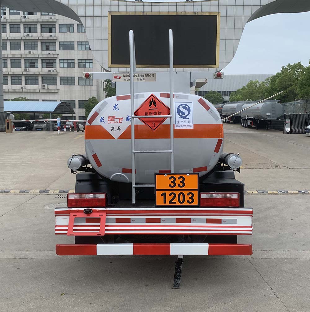 楚飛牌CLQ5070GJY6CA加油車公告圖片