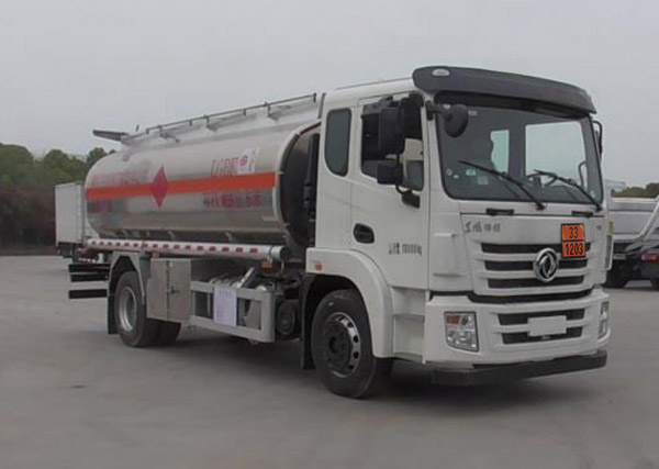 楚胜牌CSC5188GYYLEZ6铝合金运油车
