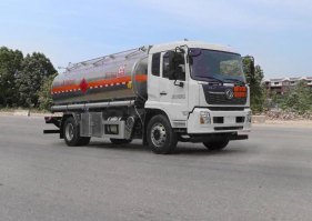加油车