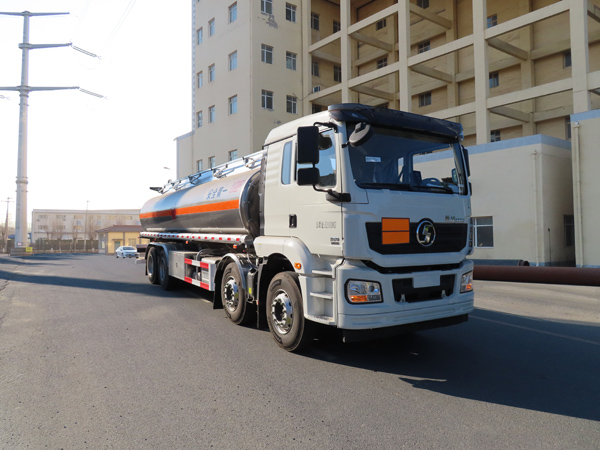 陆平机器牌LPC5321GYYS6铝合金运油车