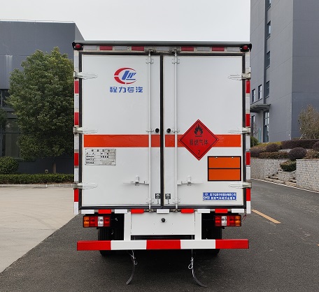 程力威牌CLW5041XRQJ6易燃?xì)怏w廂式運輸車公告圖片