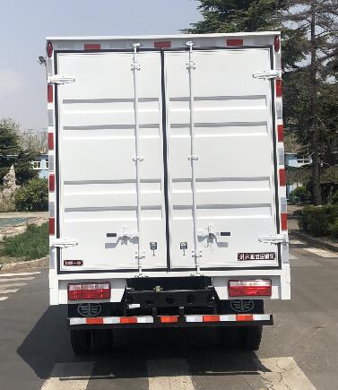 解放牌CA5072XXYP40K61L2E6A84厢式运输车公告图片