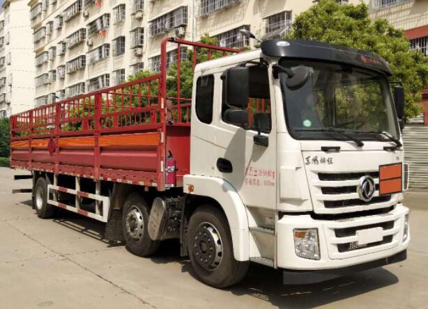 程力威牌CLW5260TQPE6气瓶运输车公告图片