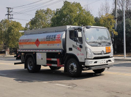 加油车