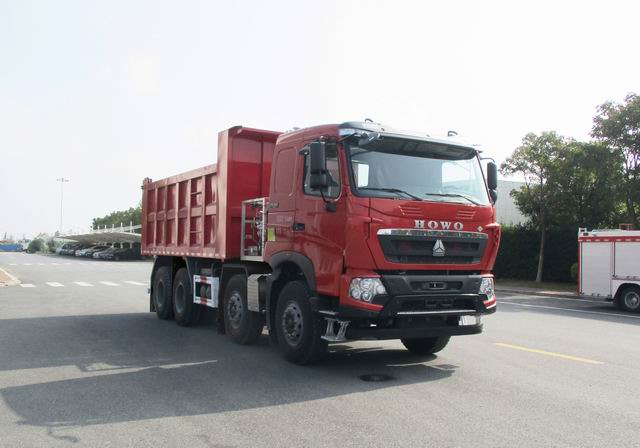 豪沃牌ZZ5317ZLJV306HF1L自卸式垃圾车