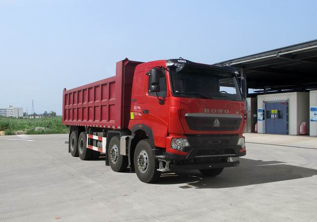 豪沃牌ZZ5317ZLJV386HF1L自卸式垃圾车