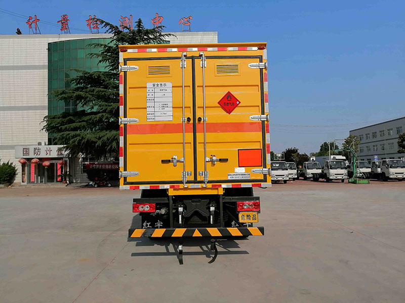 紅宇牌HYJ5120XRQ-BJ易燃氣體廂式運輸車公告圖片