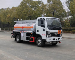 加油车