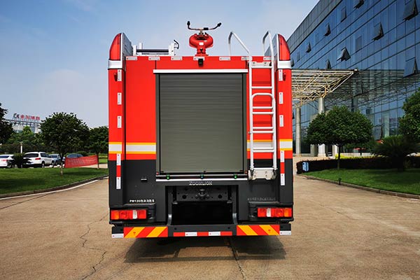 中聯(lián)牌ZLF5281GXFPM120泡沫消防車(chē)公告圖片