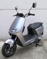 电动两轮轻便摩托车