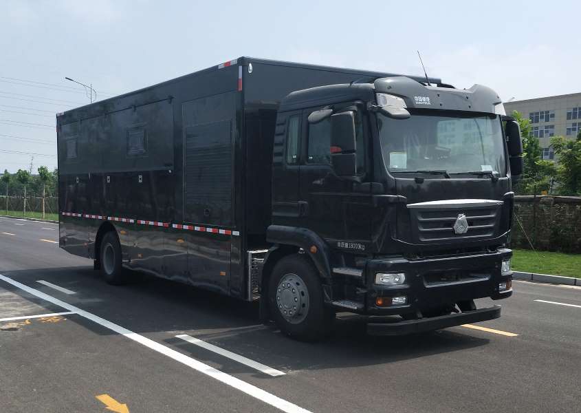 宇通牌ZK5189XCCD61餐车