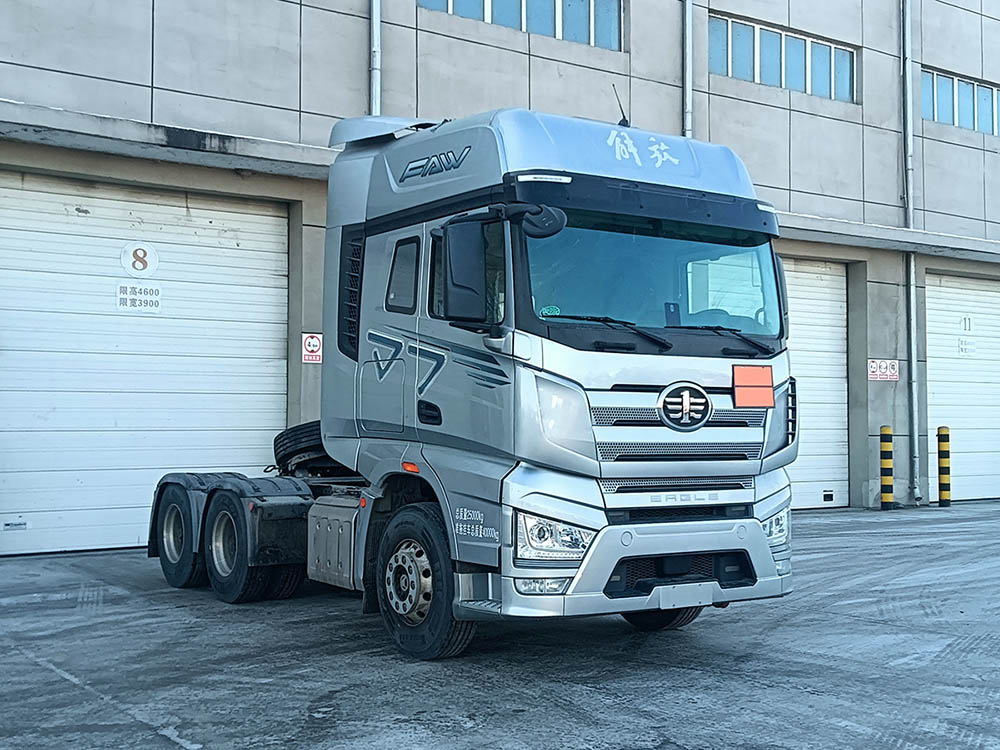 解放牌 564马力 危险品牵引汽车(CA4250P77K25T1E6Z)