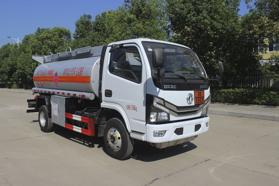 润知星牌SCS5070GYYEQ6运油车