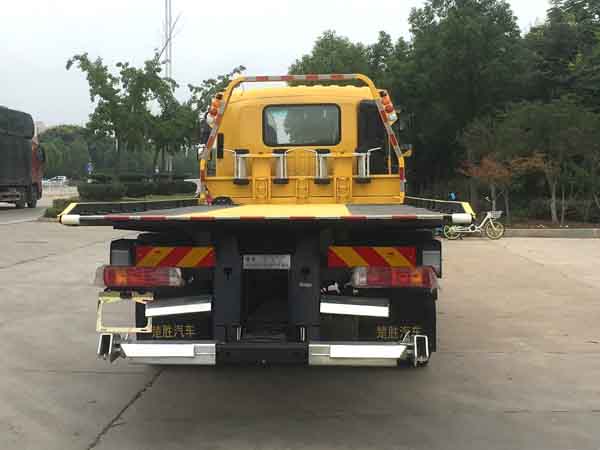 楚勝牌CSC5186TQZPB6清障車公告圖片