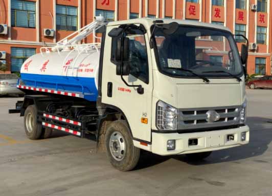 祥农达牌SGW5076GXEF吸粪车