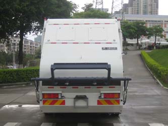 福龍馬牌FLM5180ZYSDF6M壓縮式垃圾車公告圖片