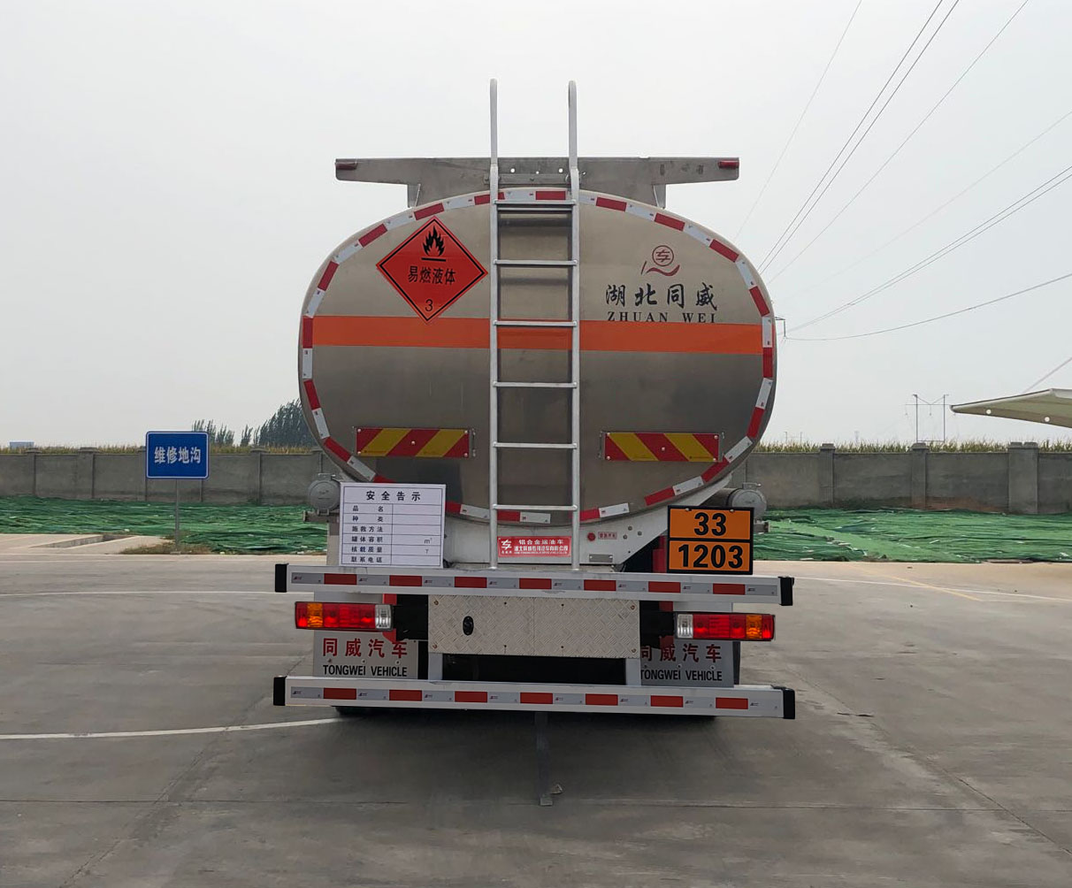 專威牌HTW5327GYYLZQ6鋁合金運(yùn)油車公告圖片
