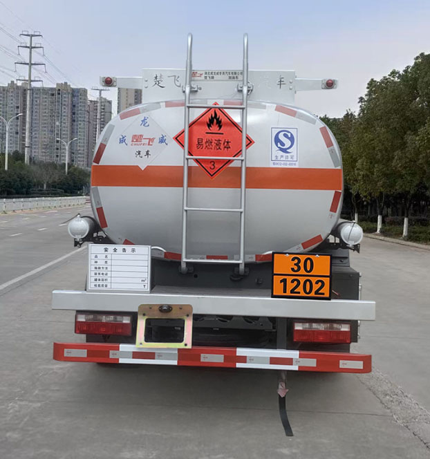 楚飛牌CLQ5120GJY6CA加油車公告圖片