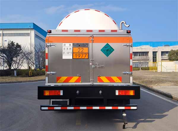 五峰牌JXY5323GDY低溫液體運(yùn)輸車公告圖片