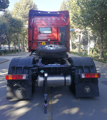 欧曼牌BJ4189L6DDL-06半挂牵引车公告图片