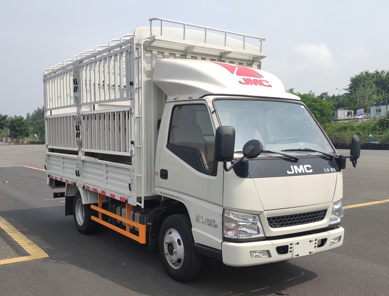 江铃牌JX5041CCYTCC26仓栅式运输车