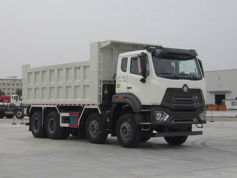 豪沃牌 404马力 自卸汽车(ZZ3317V286JF1)