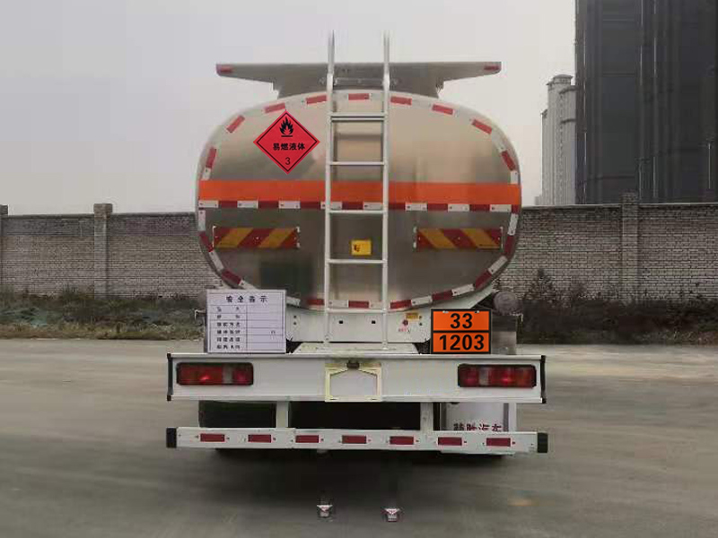 楚胜牌CSC5266GYYLZK6铝合金运油车公告图片