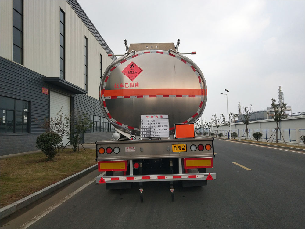 铝合金运油半挂车图片
