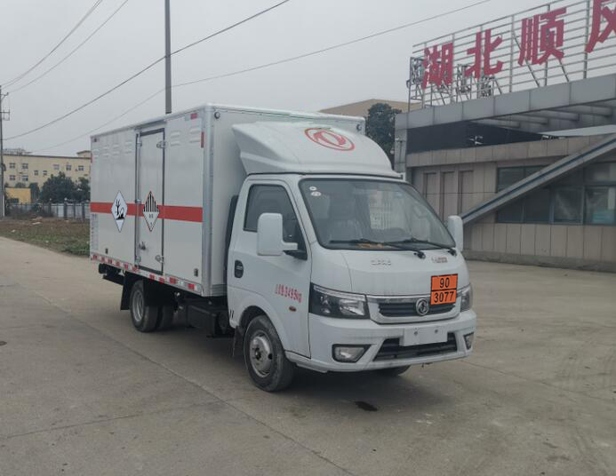 顺风智造牌SFZ5035XZWE6杂项危险物品厢式运输车