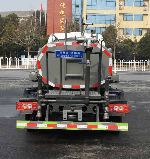 纵昂牌CLT5041GSSBJ6洒水车公告图片