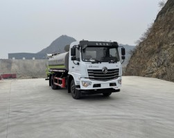 多功能抑尘车