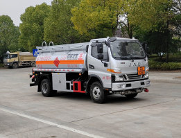 加油车