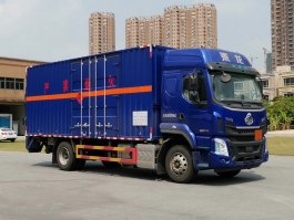 永强牌YQ5180XRQL2易燃气体厢式运输车