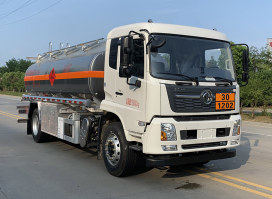 加油车