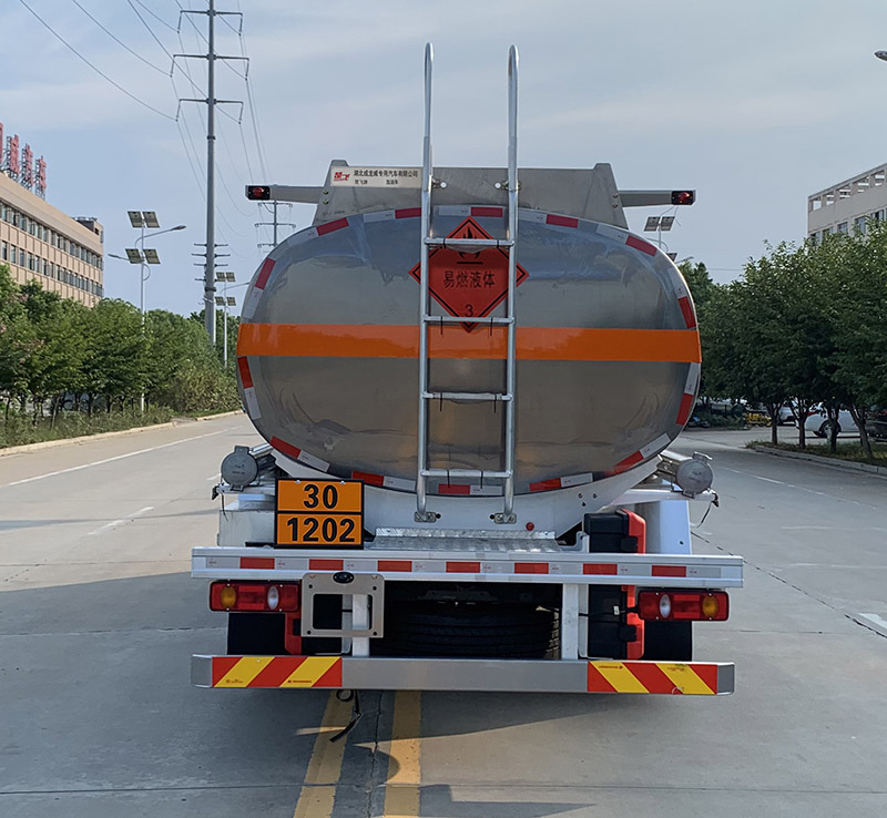 楚飛牌CLQ5181GJY6DA加油車公告圖片