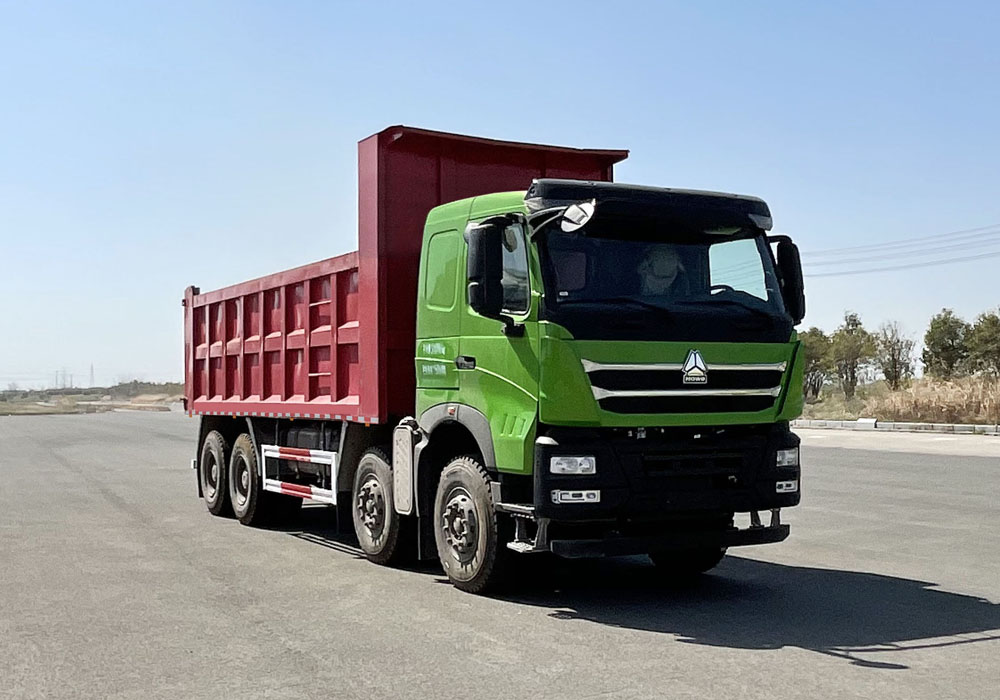 豪沃牌ZZ5317ZLJW356HF1自卸式垃圾车