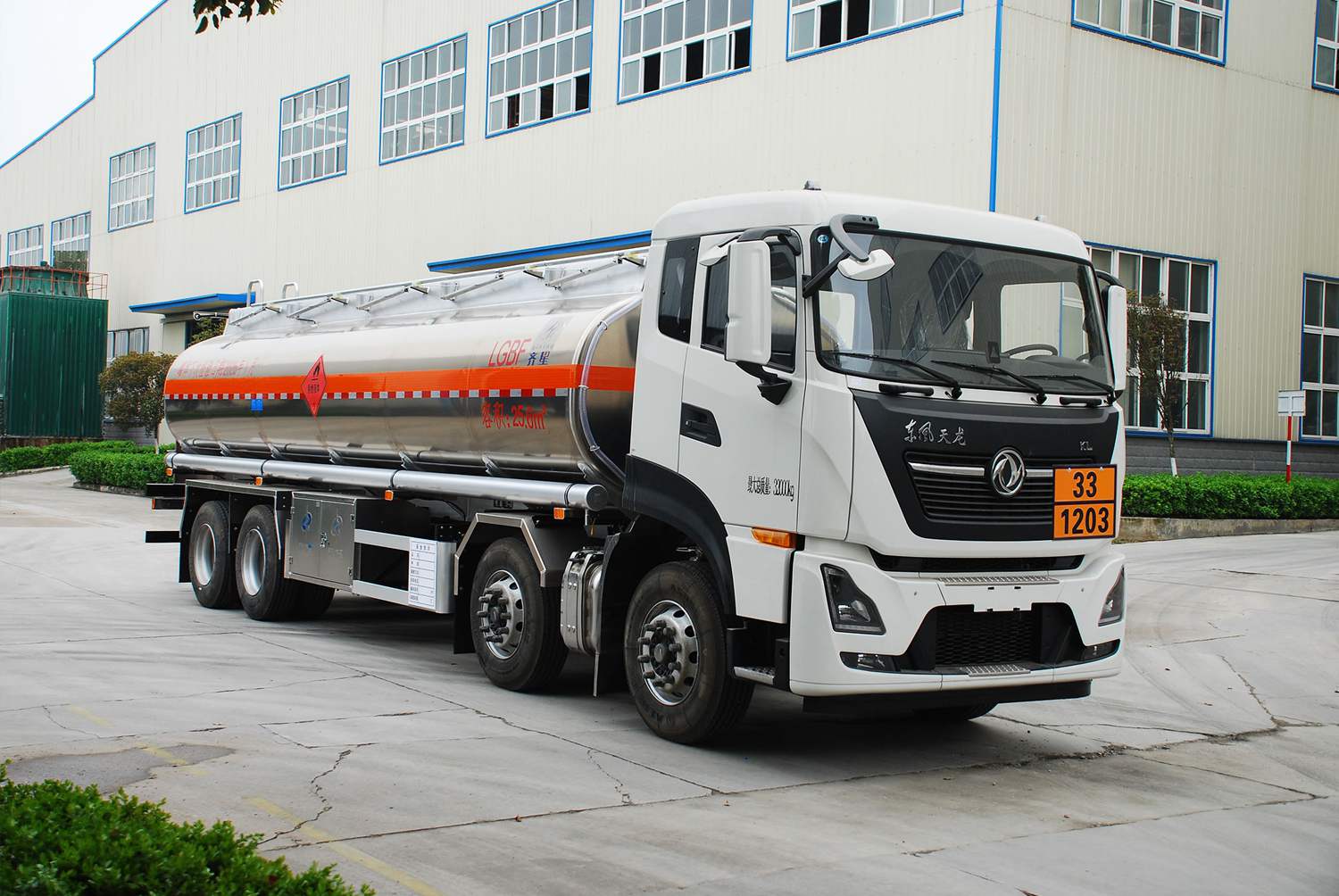 齐星牌QXC5321GYYB1D6铝合金运油车