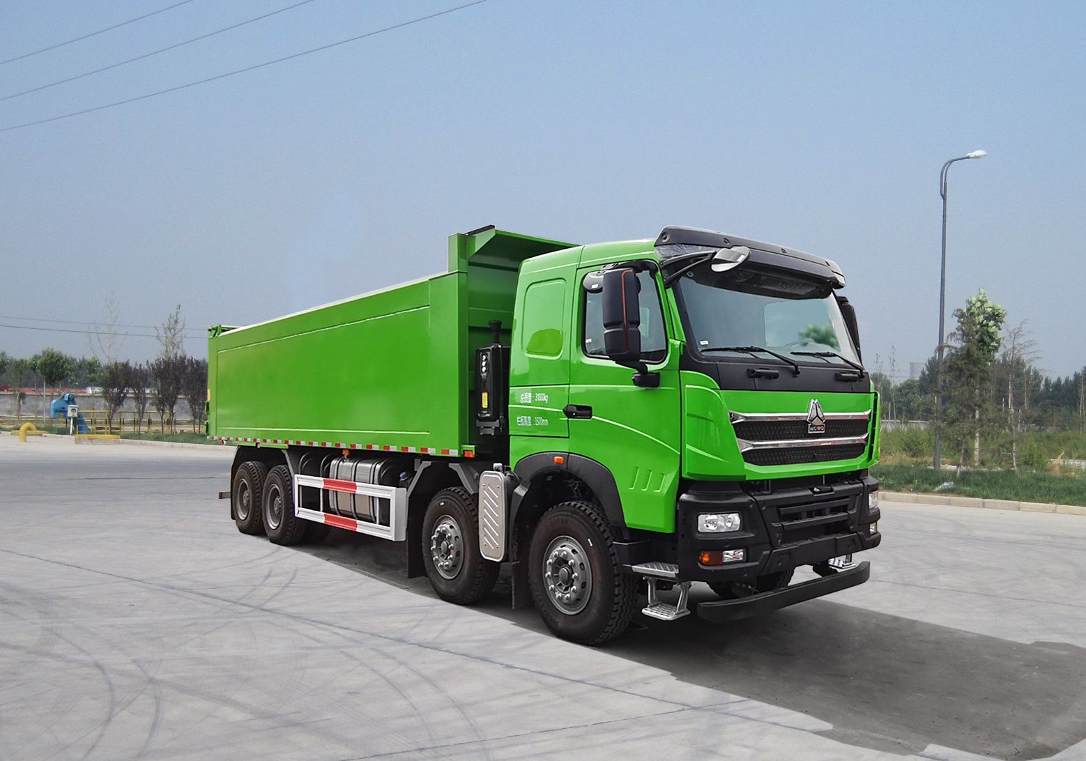 豪沃牌 430马力 自卸汽车(ZZ3317W446HF1)