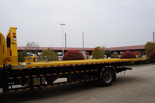 斯威譜牌NYX5186TQZPB6清障車公告圖片