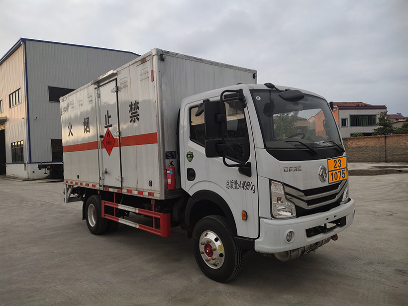 楚飞牌CLQ5041XRQ6E易燃气体厢式运输车