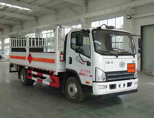 CAA5120TQPC6型气瓶运输车图片