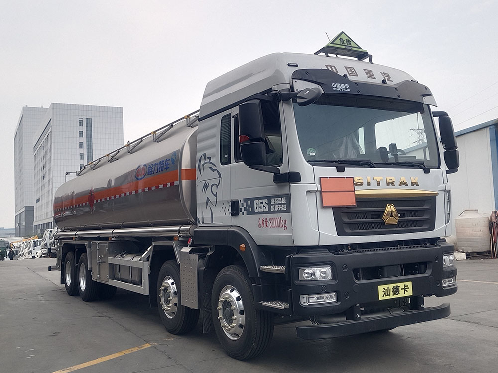 程力牌CL5323GYYLZ6铝合金运油车