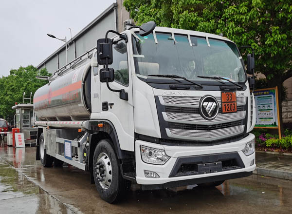 楚胜牌CSC5186GYYBL6铝合金运油车