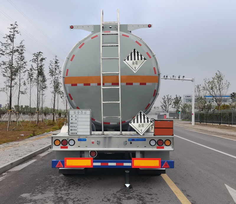 通华牌THT9400GZWF杂项危险物品罐式运输半挂车公告图片