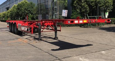 集装箱运输半挂车