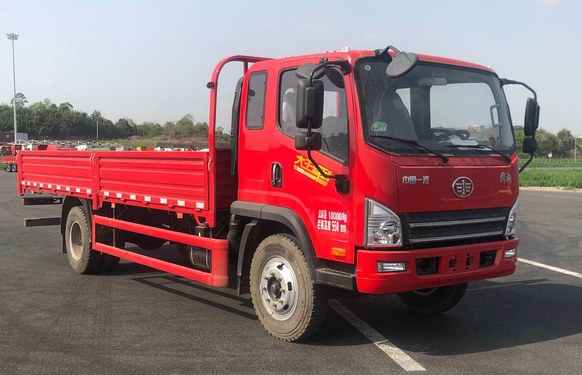 解放牌 190马力 载货汽车(CA1181P40K62L3E6A85)