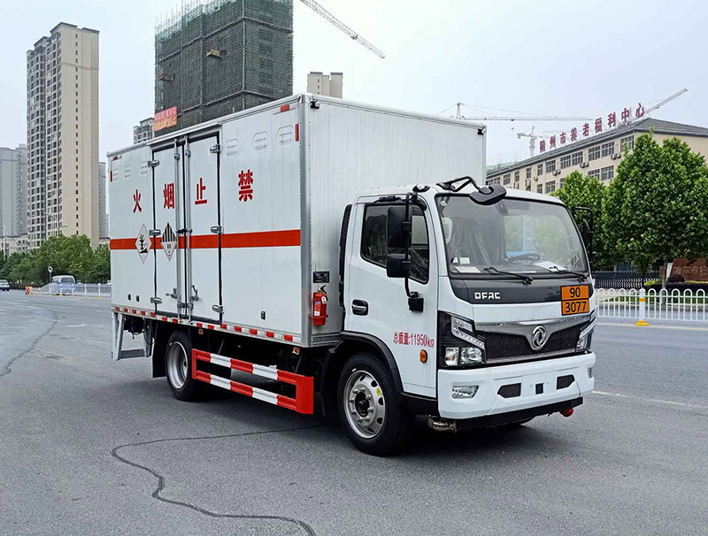 楚飞牌CLQ5122XZW6E杂项危险物品厢式运输车