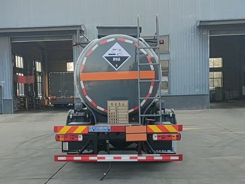 程力牌CL5262GFWC6腐蝕性物品罐式運(yùn)輸車公告圖片