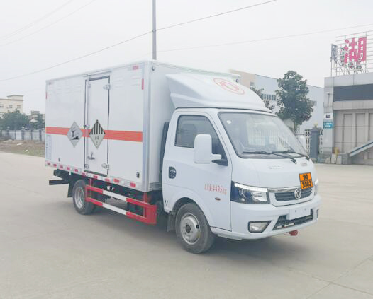 顺风智造牌SFZ5045XZWE6杂项危险物品厢式运输车